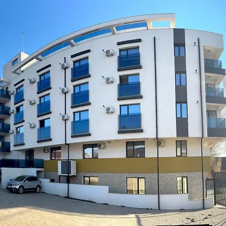 Aparthotel טקירגיול